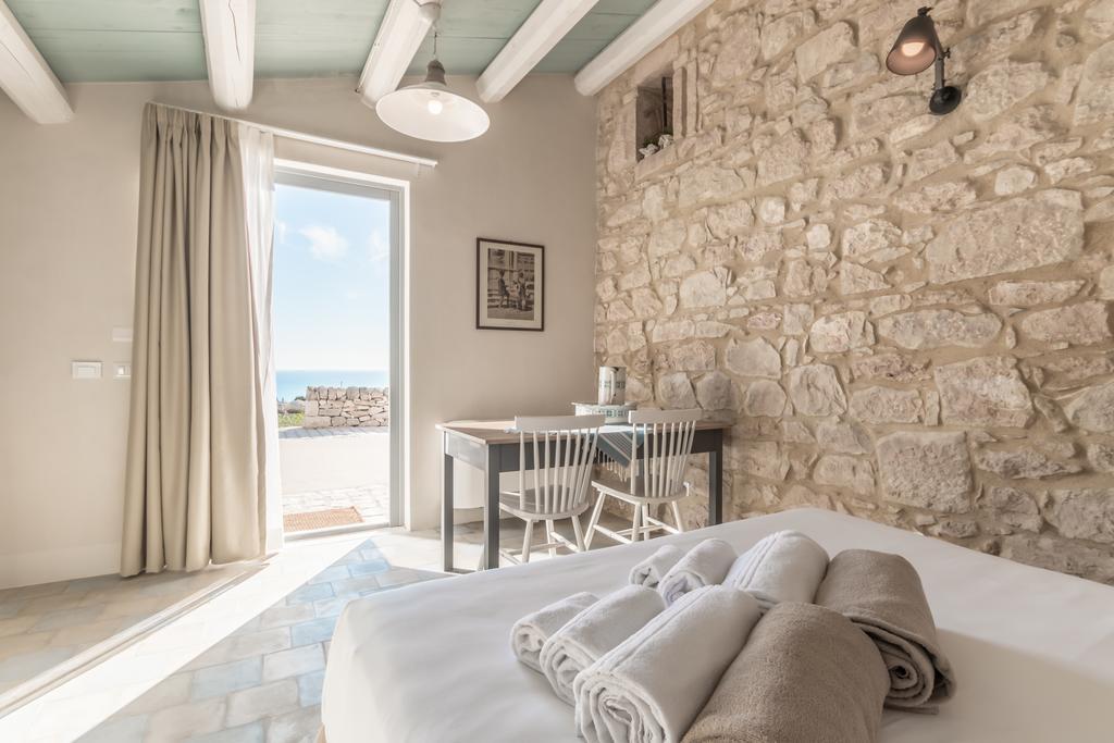 Mangiabove Guest House Marina di Ragusa Room photo